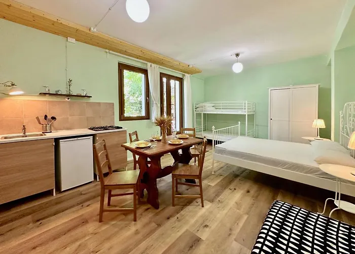 Appartement Charming Historic Hideaway With Stunning Pool